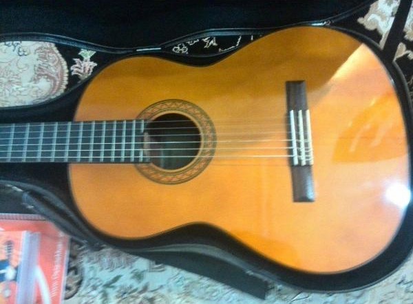 فروش گیتار یاماهاc70اصل