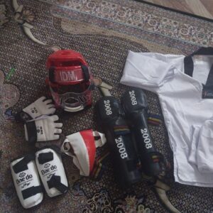 لباس تکواندو و اقلام آن