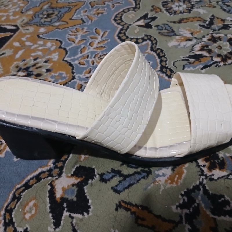صندل زنانه